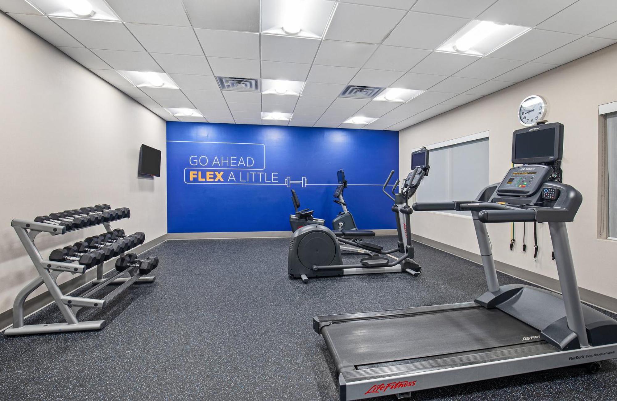 Holiday Inn Express & Suites - Carrollton West By Ihg Екстер'єр фото